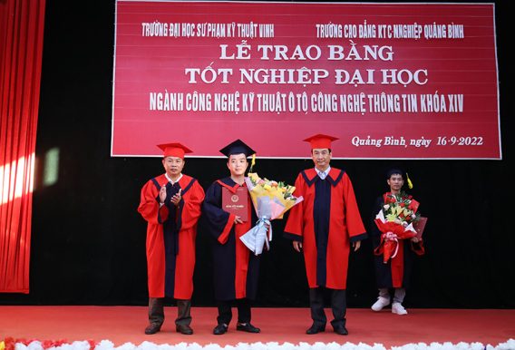 Bằng Kỹ Sư Công Nghệ Thông Tin Tìm Hiểu Các Trường Đào Tạo Uy Tín Nhất 2025