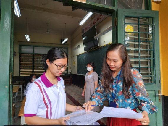 Các Tổ Hợp Xét Tuyển Đại Học 2025 Cập Nhật Mới Nhất Từ Quy Chế Thi Tốt Nghiệp THPT