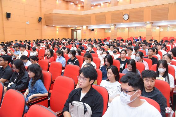 Các trường y xét tuyển bằng học bạ và đánh giá năng lực