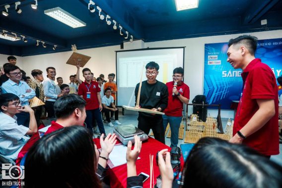 Cẩm Nang Chi Tiết Về A00, A01, D01, D07 Các Tổ Hợp Môn Xét Tuyển Đại Học Mới Nhất