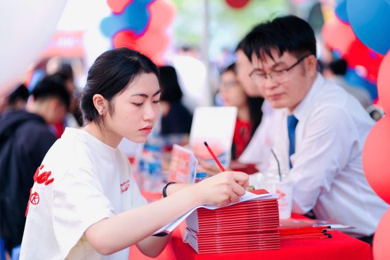 Nguyễn Tất Thành Cơ Hội Đăng Ký Xét Học Bạ Và Xét Tuyển Linh Hoạt