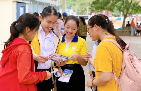Xét tuyển đại học bằng học bạ là gì và những điều kiện xét học bạ