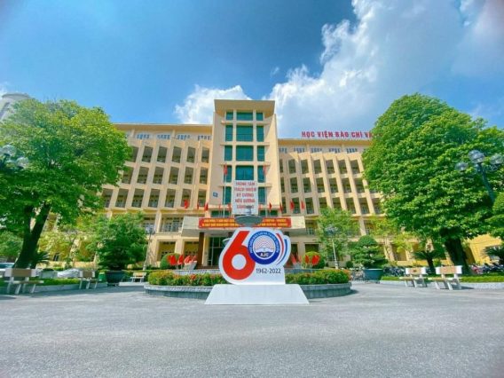 Ngành báo chí học trường nào để có cơ hội phát triển nghề nghiệp tốt nhất