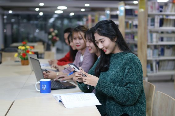 Nộp học bạ Nguyễn Tất Thành hướng dẫn đăng ký xét tuyển trực tuyến