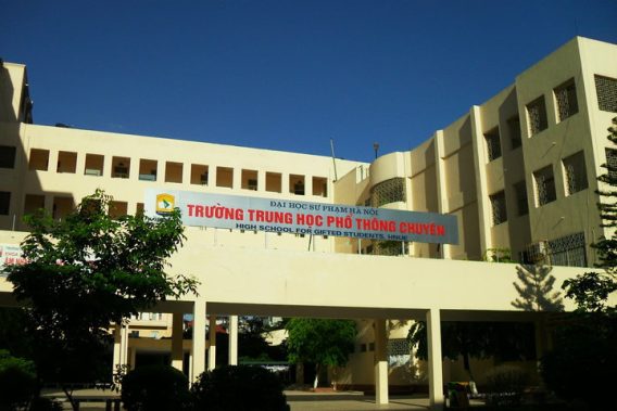 Trường THPT Chuyên Đại học Sư phạm là lựa chọn hàng đầu của học sinh giỏi toàn quốc