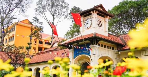 Trường trung học phổ thông chuyên Lê Hồng Phong Tuyển Sinh Lớp 10 Hiệu Quả Nhất