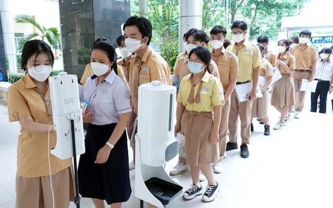 Xet tuyen ket hop la phuong thuc tuyen sinh linh hoat va toan dien